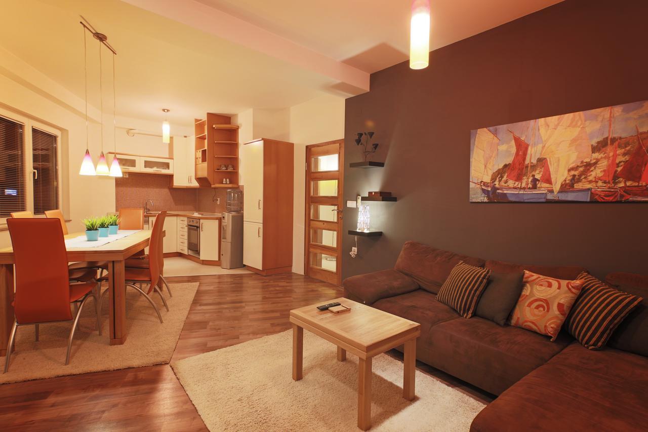 Apartments Elena オフリド エクステリア 写真